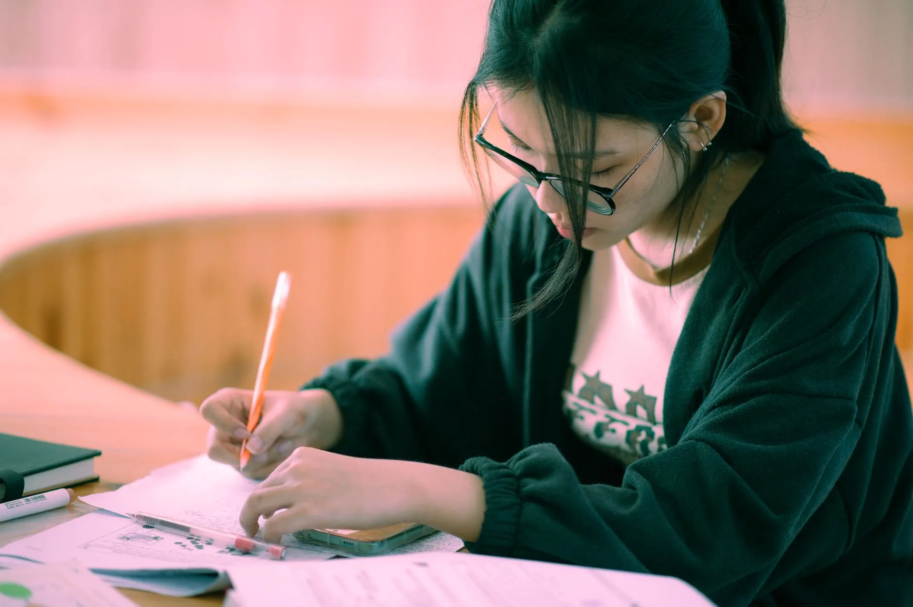 企业级路由器选型指南：中小企业如何平衡性能与预算